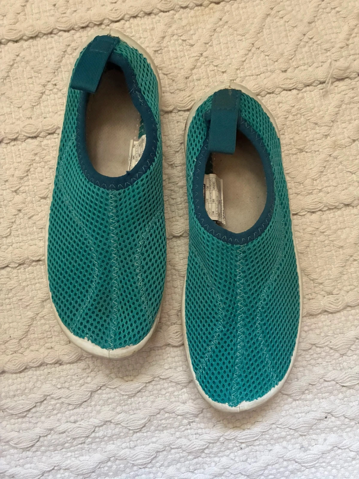 Tênis aquáticos 30/31 – photo 2